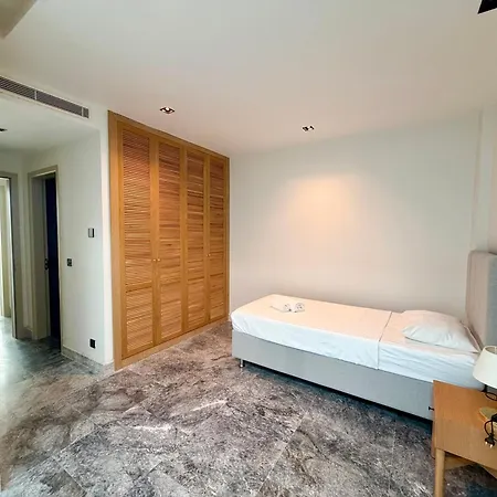 Foa Collection Bodrum