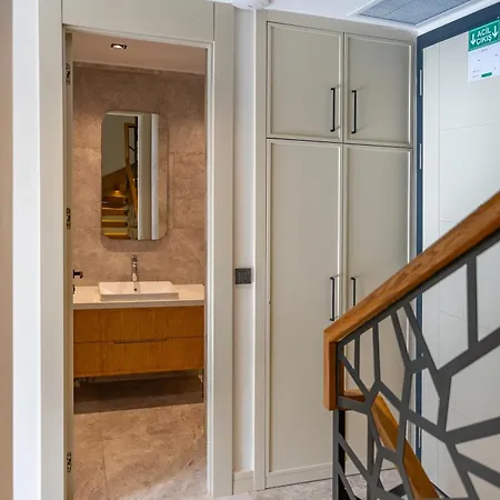 Villa With Private Swimming Pool In