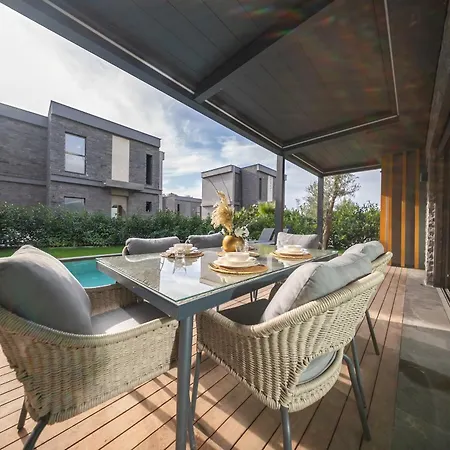 With Private Swimming Pool In Villa *